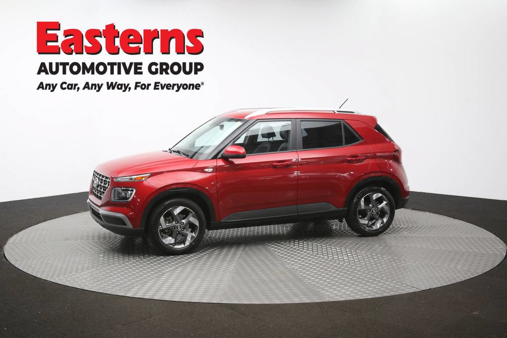 Used 2023 Hyundai Venue Limited FWD image 58