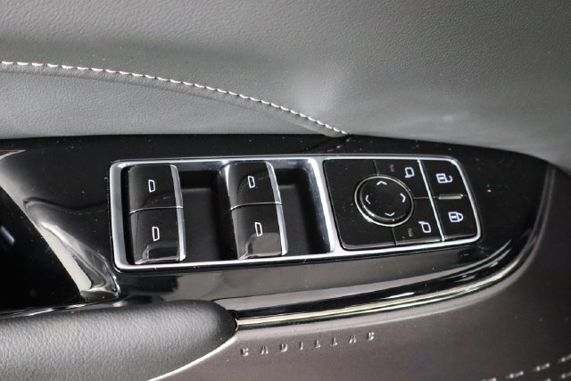 Used 2024 Cadillac Lyriq Tech RWD image 22