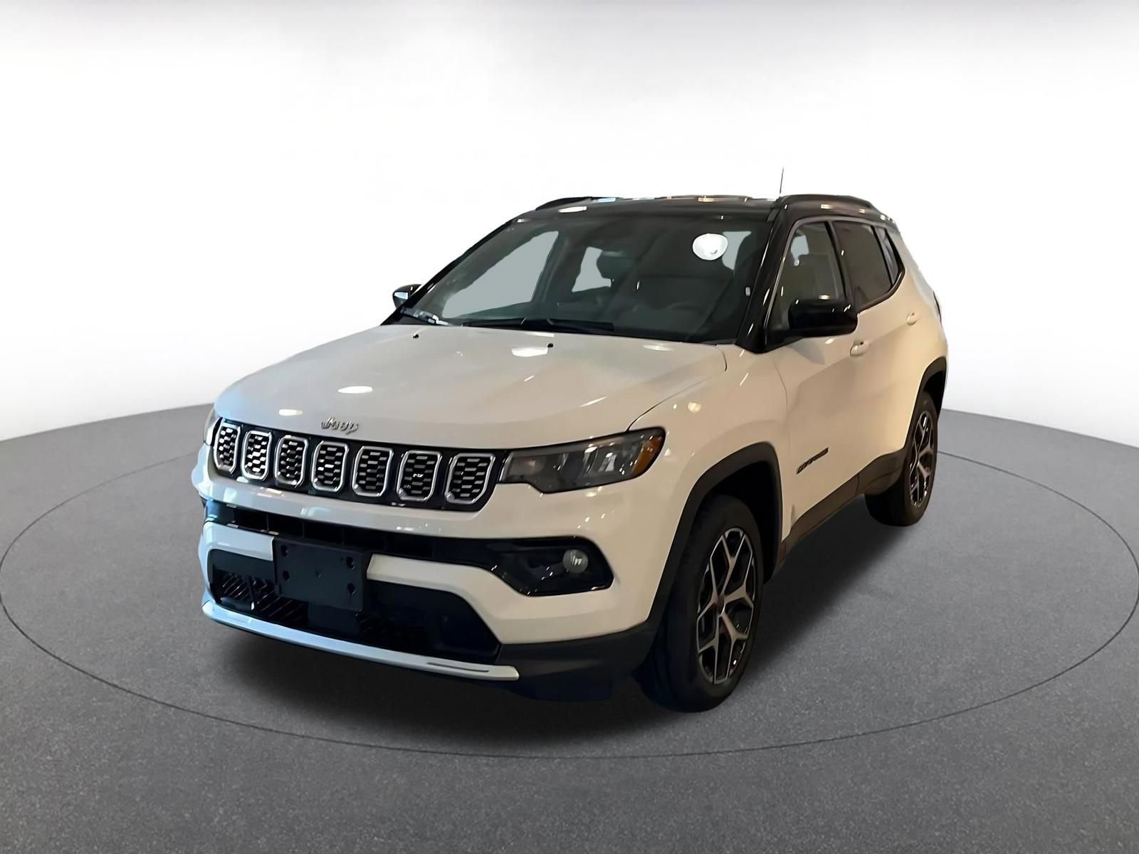 Used 2025 Jeep Compass Limited image 7