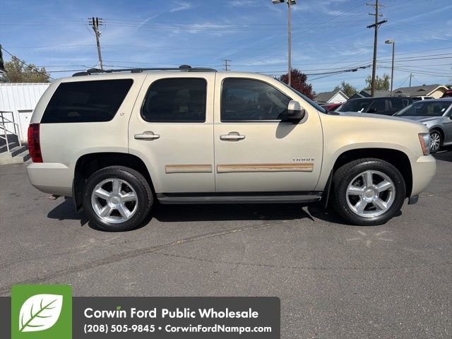 Used 2012 Chevrolet Tahoe LT w/ Luxury Package AWD/4WD image 4