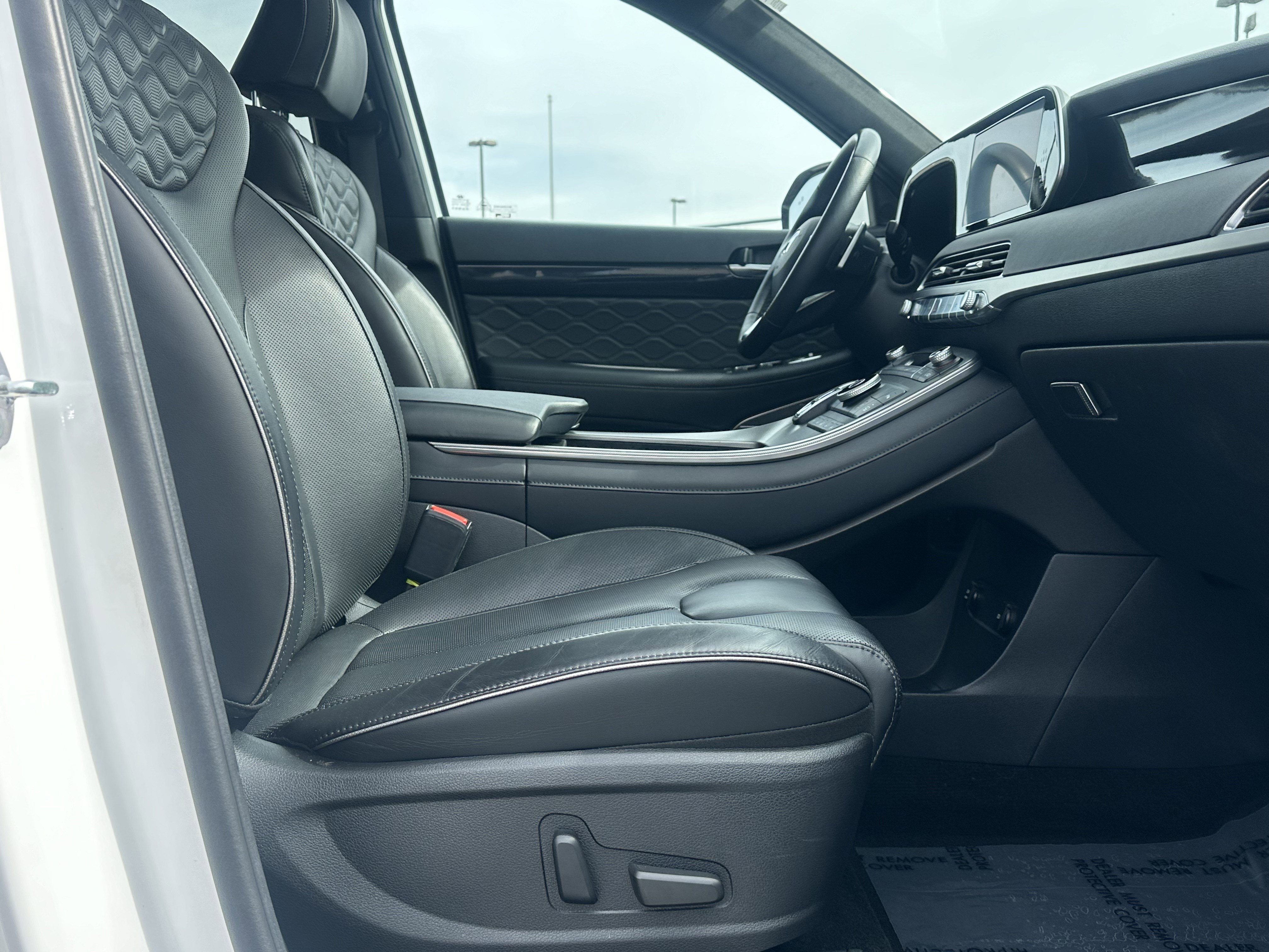 Used 2020 Hyundai Palisade Limited image 16