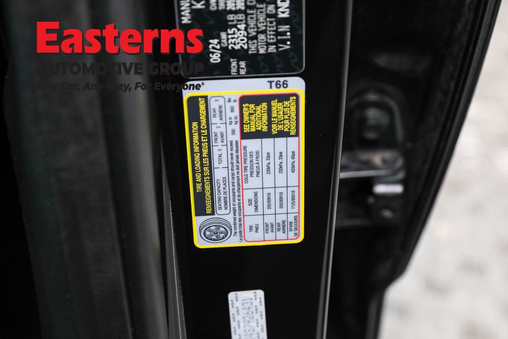 Used 2025 Kia Soul LX w/ LX Technology Package image 35