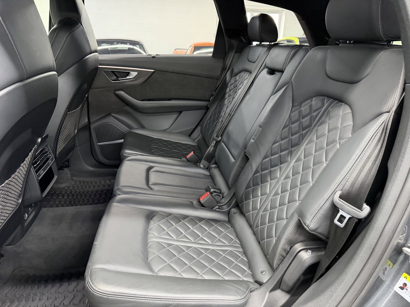 Used 2022 Audi SQ7 Prestige image 22