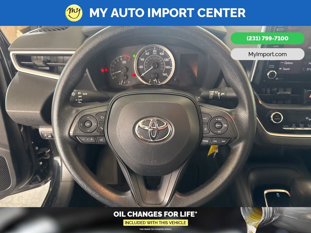 Used 2021 Toyota Corolla LE w/ Carpet Mat Package (TMS) image 15