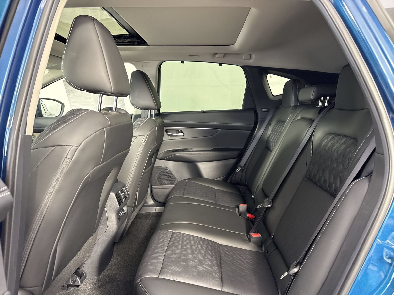 New 2026 Nissan Murano Platinum w/ Technology Package AWD/4WD image 23