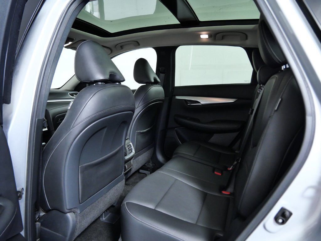 Used 2021 INFINITI QX50 Luxe AWD/4WD image 12