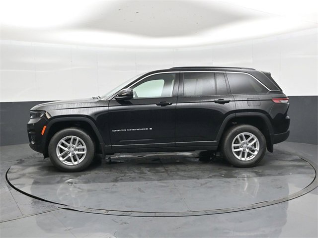 New 2025 Jeep Grand Cherokee Laredo X w/ Luxury Tech Group I image 7