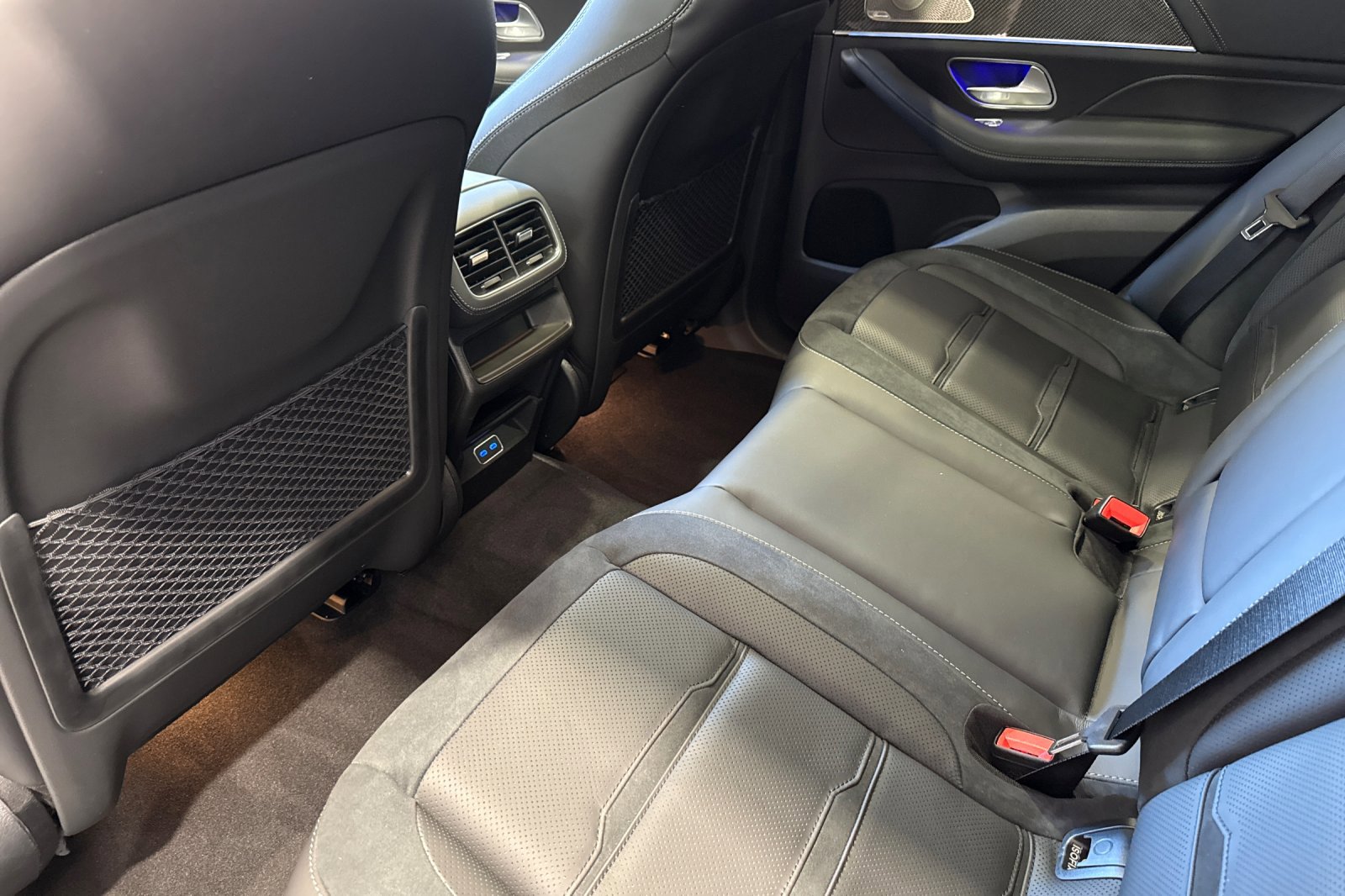 New 2026 Mercedes-Benz GLE 53 AMG 4MATIC Coupe image 12