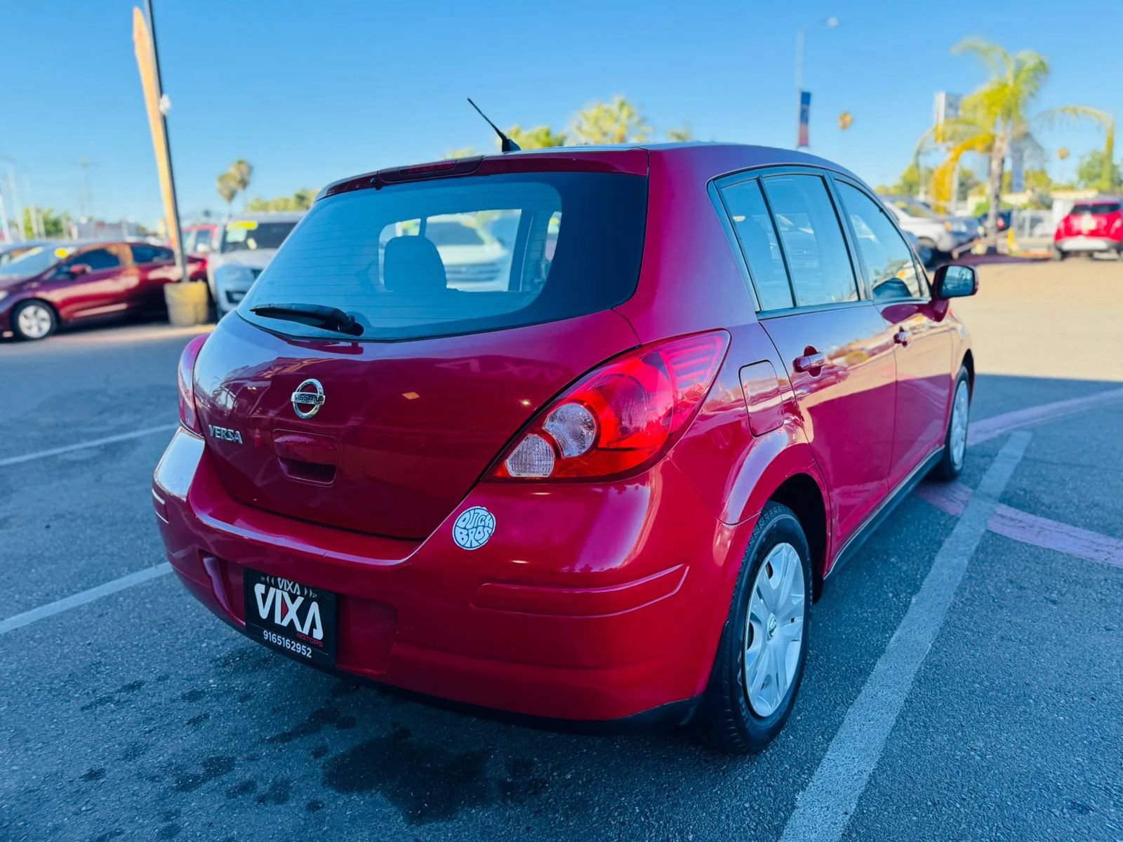 Used 2012 Nissan Versa 1.8 S w/ Plus Pkg FWD image 5