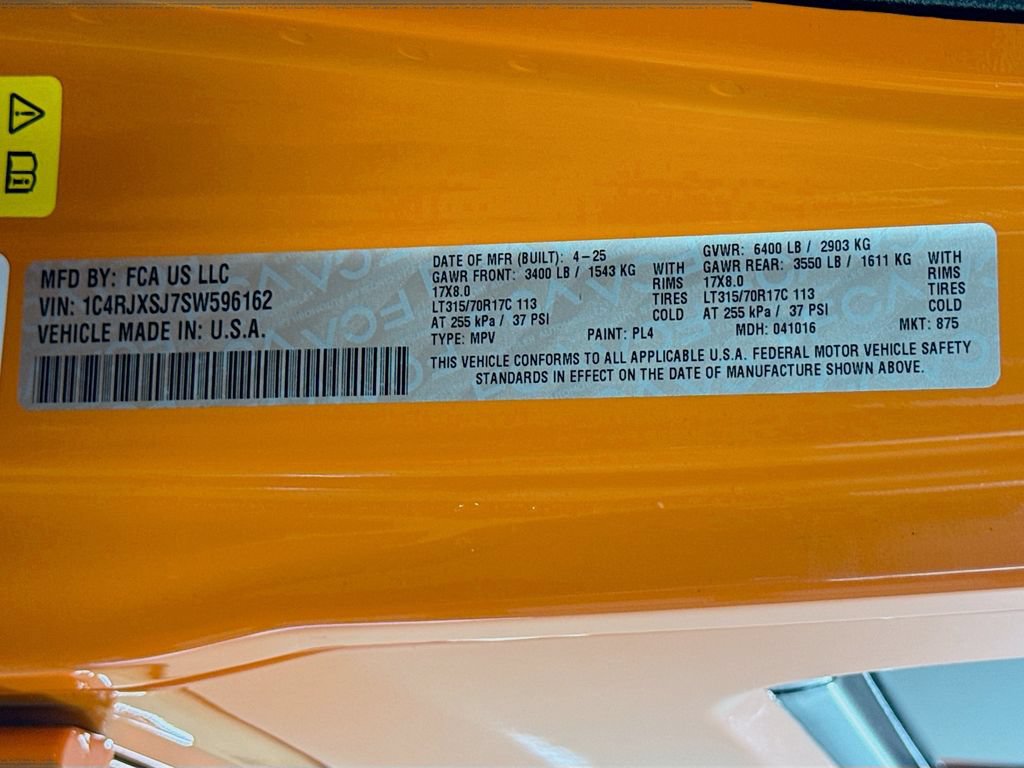 Certified 2025 Jeep Wrangler Unlimited Rubicon 392 AWD/4WD image 29