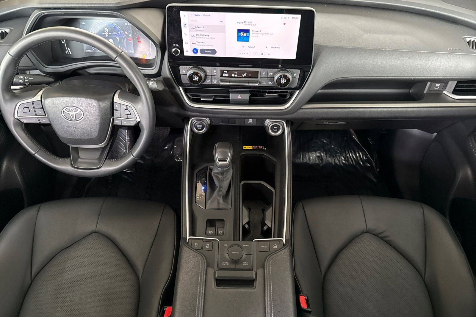 Certified 2025 Toyota Grand Highlander AWD image 17