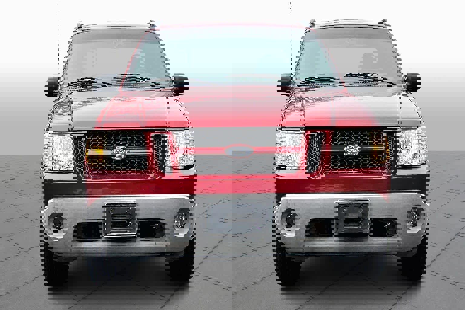 Used 2002 Ford Explorer Sport Trac 2WD image 3