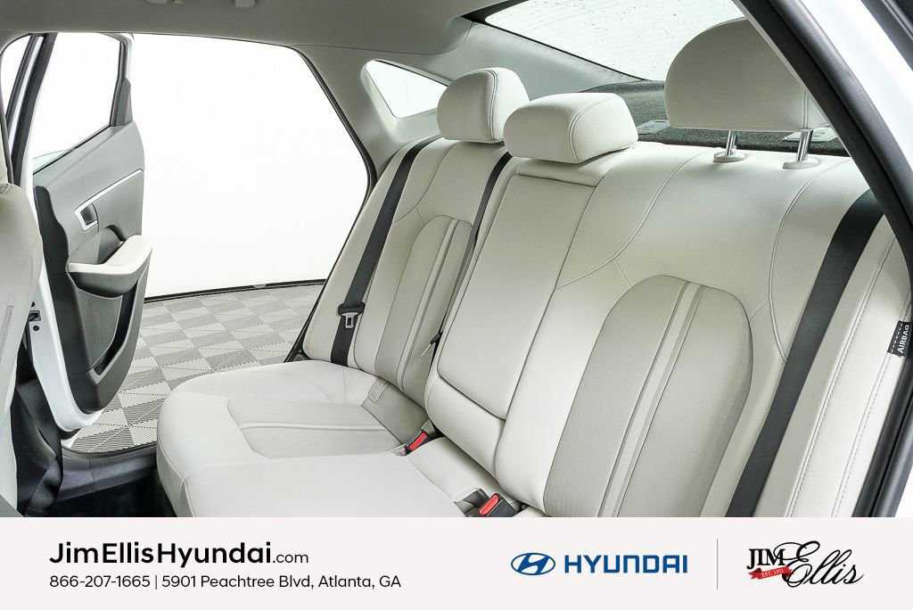 Certified 2023 Hyundai Sonata SEL w/ Cargo Package image 24