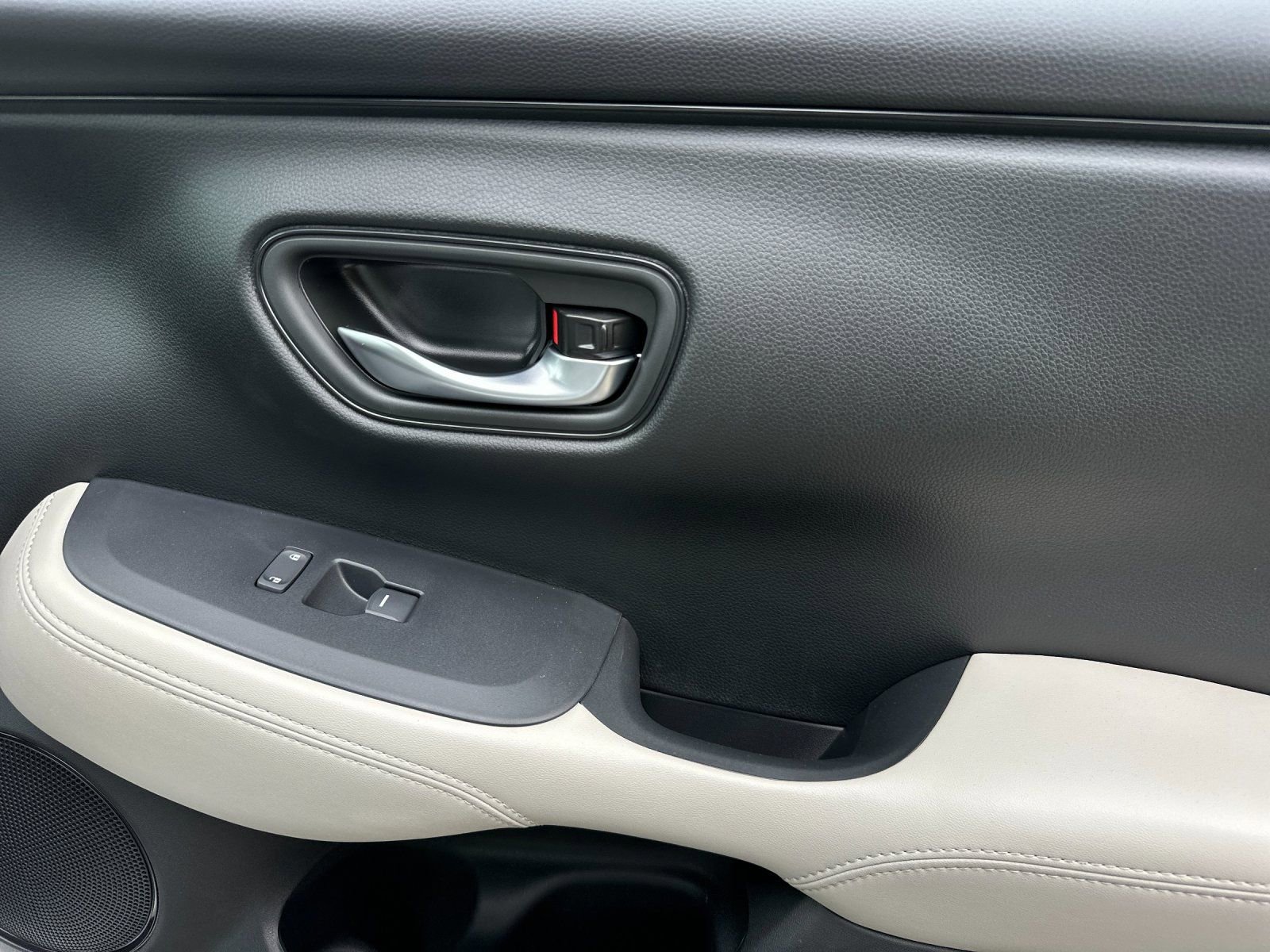 New 2026 Honda HR-V LX image 19