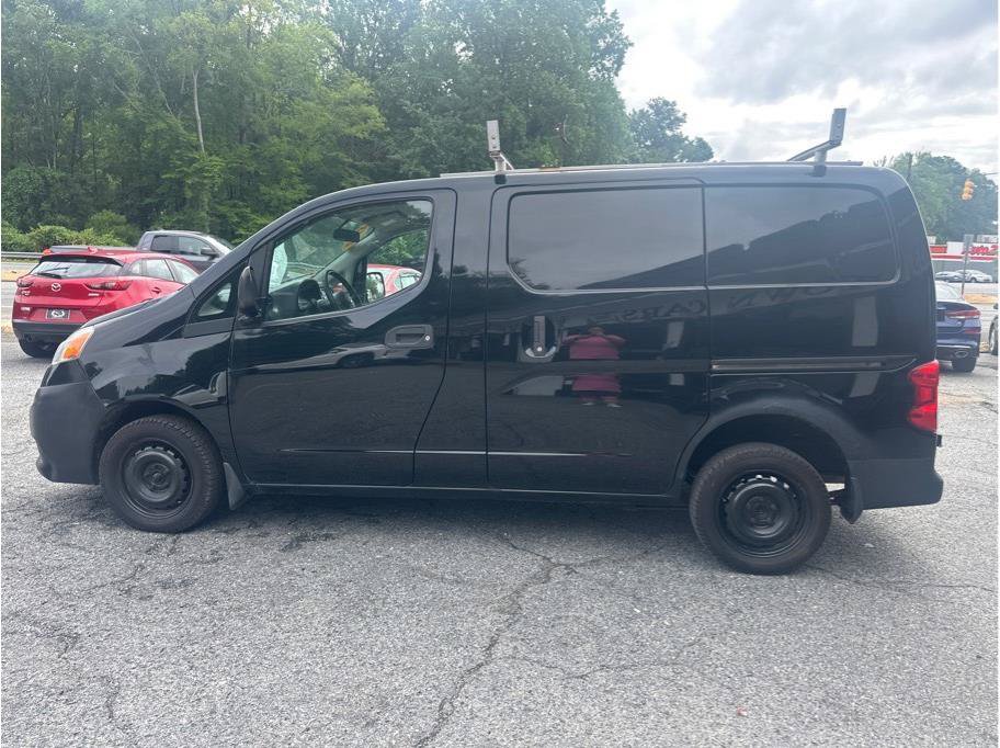 Used 2013 Nissan NV200 S w/ Back Door Glass Pkg FWD image 5