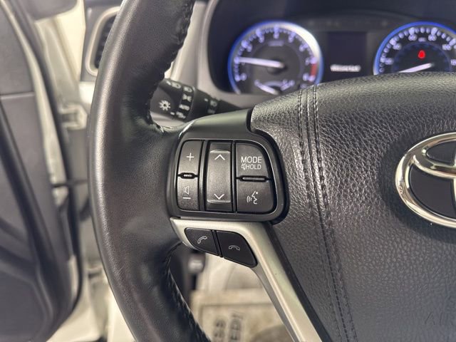 Used 2018 Toyota Highlander Limited Platinum image 34