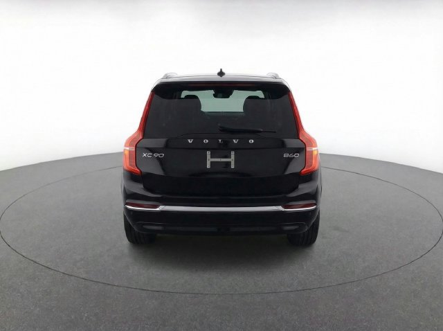 New 2026 Volvo XC90 B6 Plus w/ Protection Package Premier AWD/4WD image 35