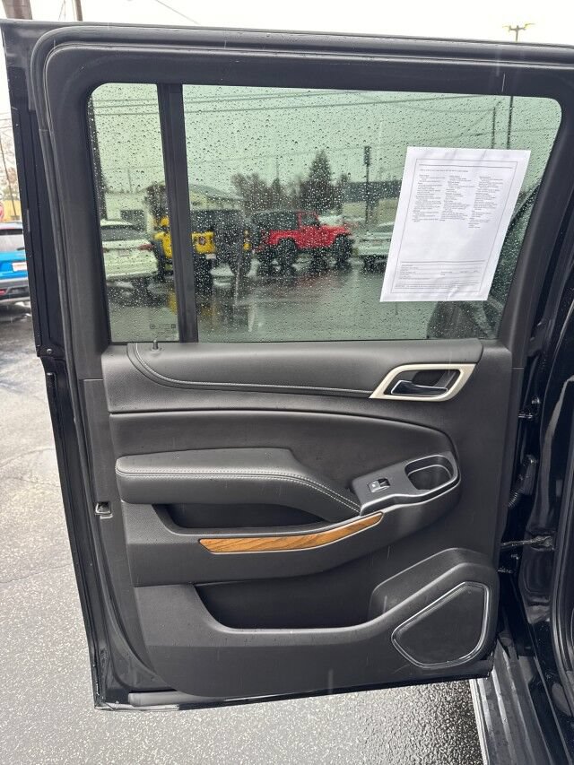Used 2020 GMC Yukon XL Denali AWD/4WD image 11