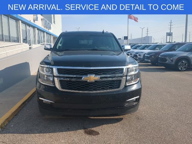 Used 2017 Chevrolet Suburban Premier AWD/4WD image 4