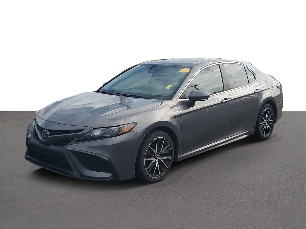 Used 2021 Toyota Camry SE