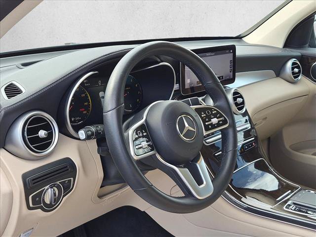Used 2022 Mercedes-Benz GLC 300 image 10