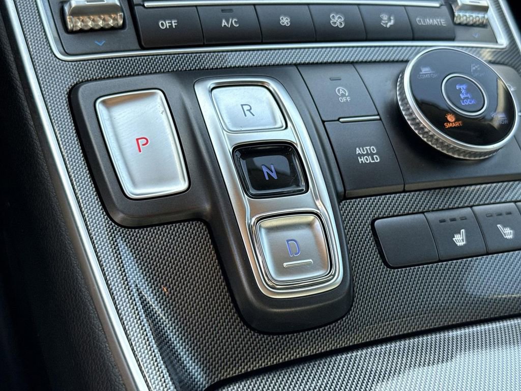 Used 2023 Hyundai Santa Fe SEL image 15