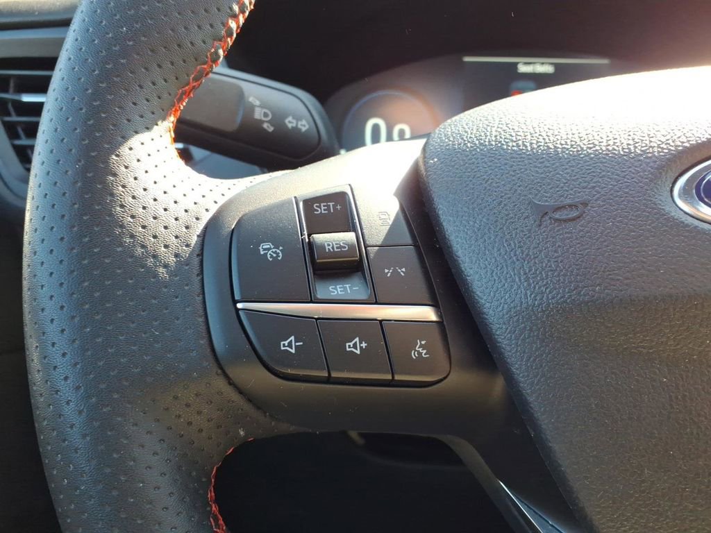 Certified 2023 Ford Escape ST-Line Elite image 16