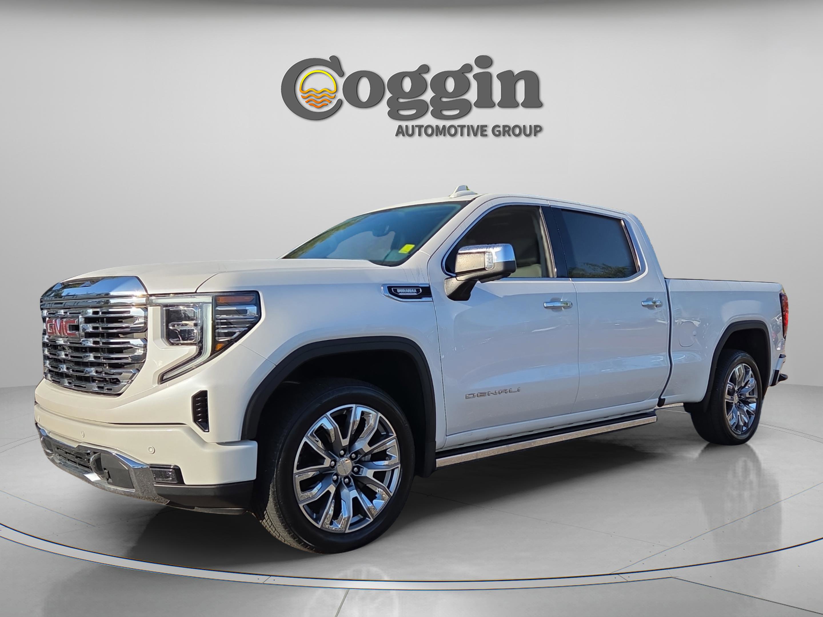 Certified 2024 GMC Sierra 1500 Denali w/ Denali Reserve Package AWD/4WD image 1