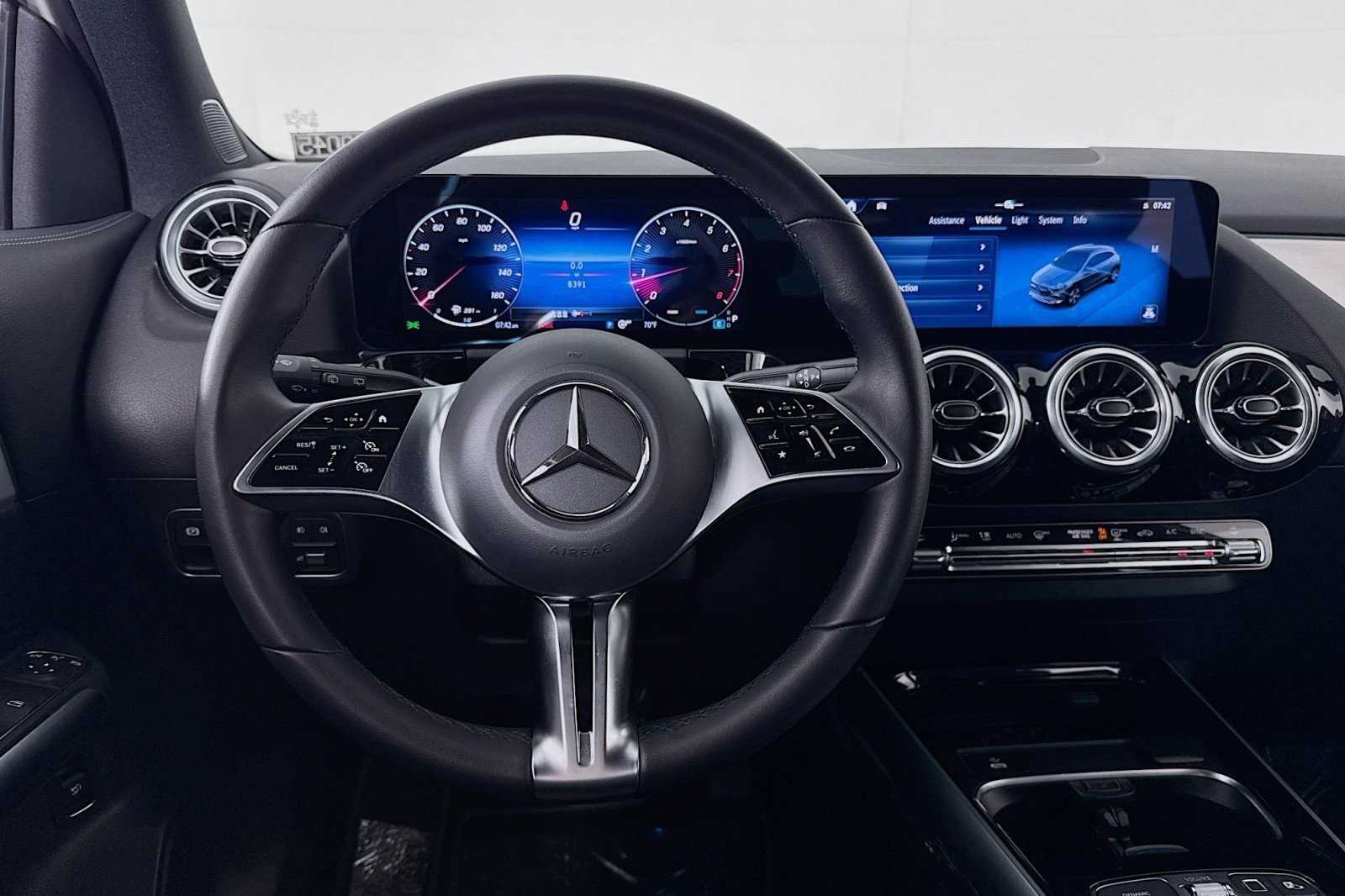 Certified 2026 Mercedes-Benz GLA 250 image 17