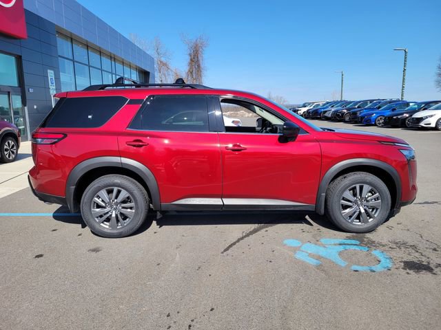 New 2026 Nissan Pathfinder SV image 2
