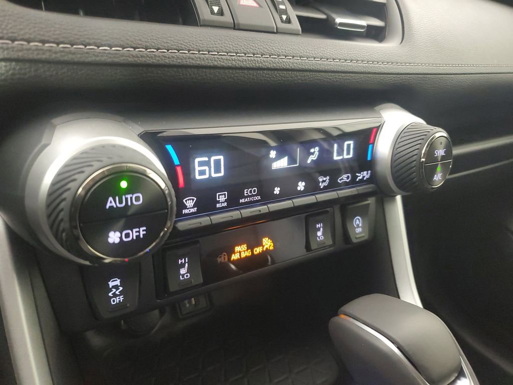 Used 2025 Toyota RAV4 XLE Premium w/ Weather Package FWD image 29