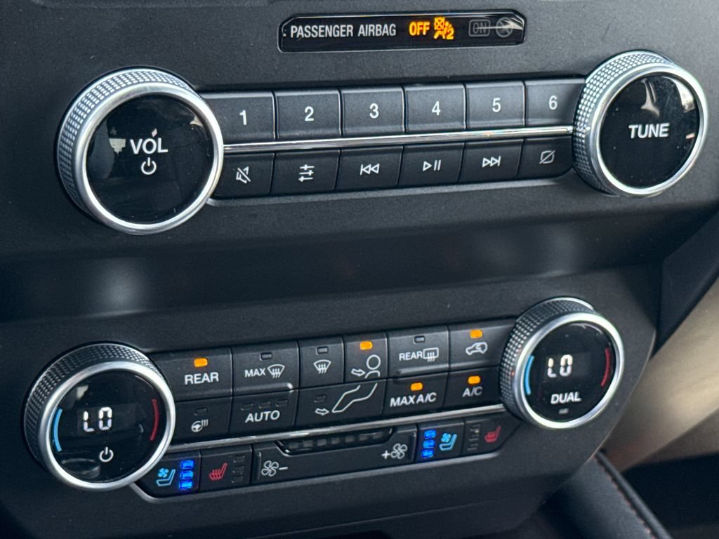 Used 2021 Ford Expedition King Ranch RWD image 24