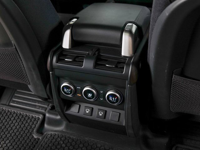 Used 2024 Land Rover Defender 130 X AWD/4WD image 21