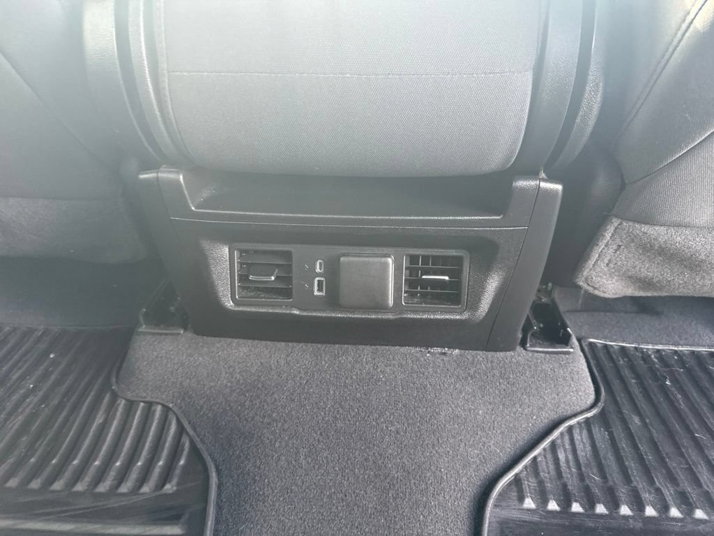 Used 2025 Chevrolet Silverado 1500 LT AWD/4WD image 36