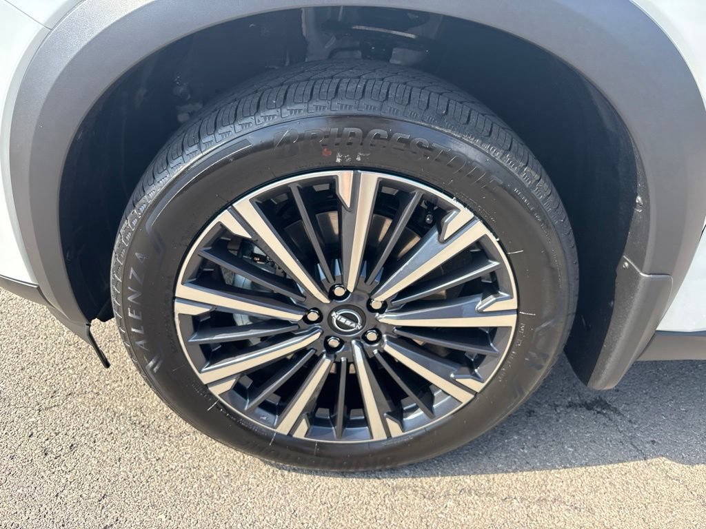 New 2026 Nissan Pathfinder Platinum AWD/4WD image 9
