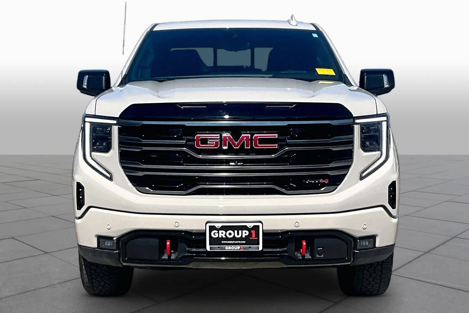 Used 2026 GMC Sierra 1500 AT4 w/ Technology Package AWD/4WD image 4