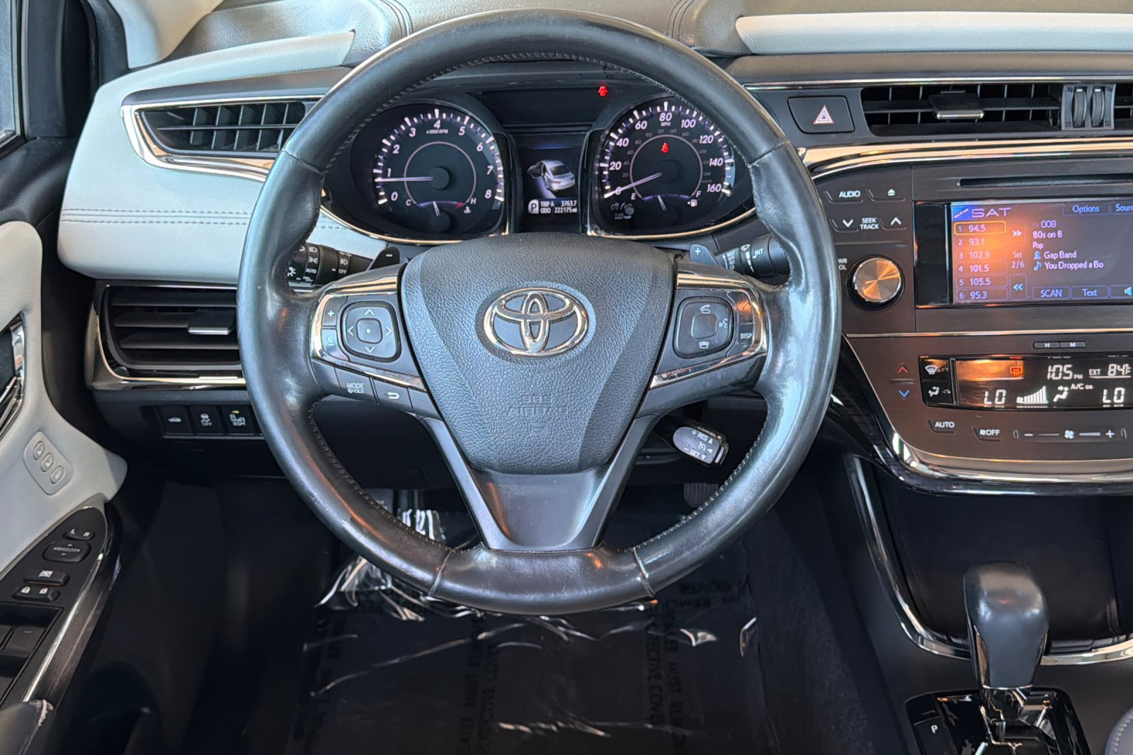 Used 2013 Toyota Avalon XLE Touring FWD image 12