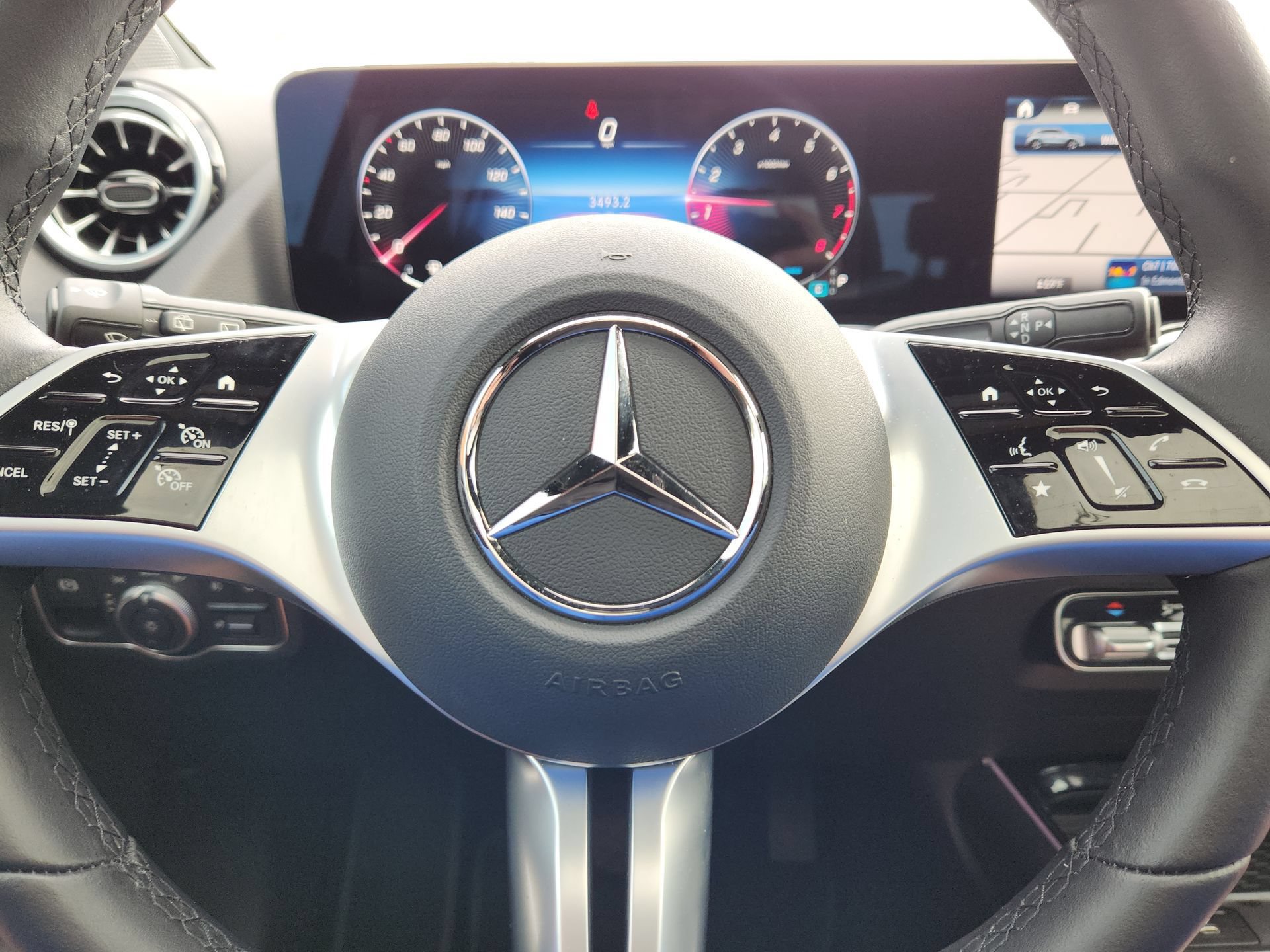 New 2025 Mercedes-Benz GLA 250 image 21