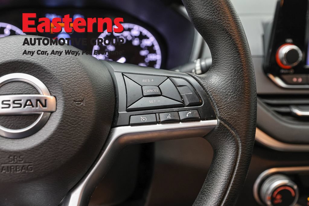 Used 2022 Nissan Altima 2.5 S FWD image 15