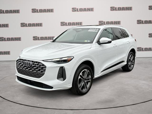 Certified 2025 Audi Q5 Premium w/ Convenience Package