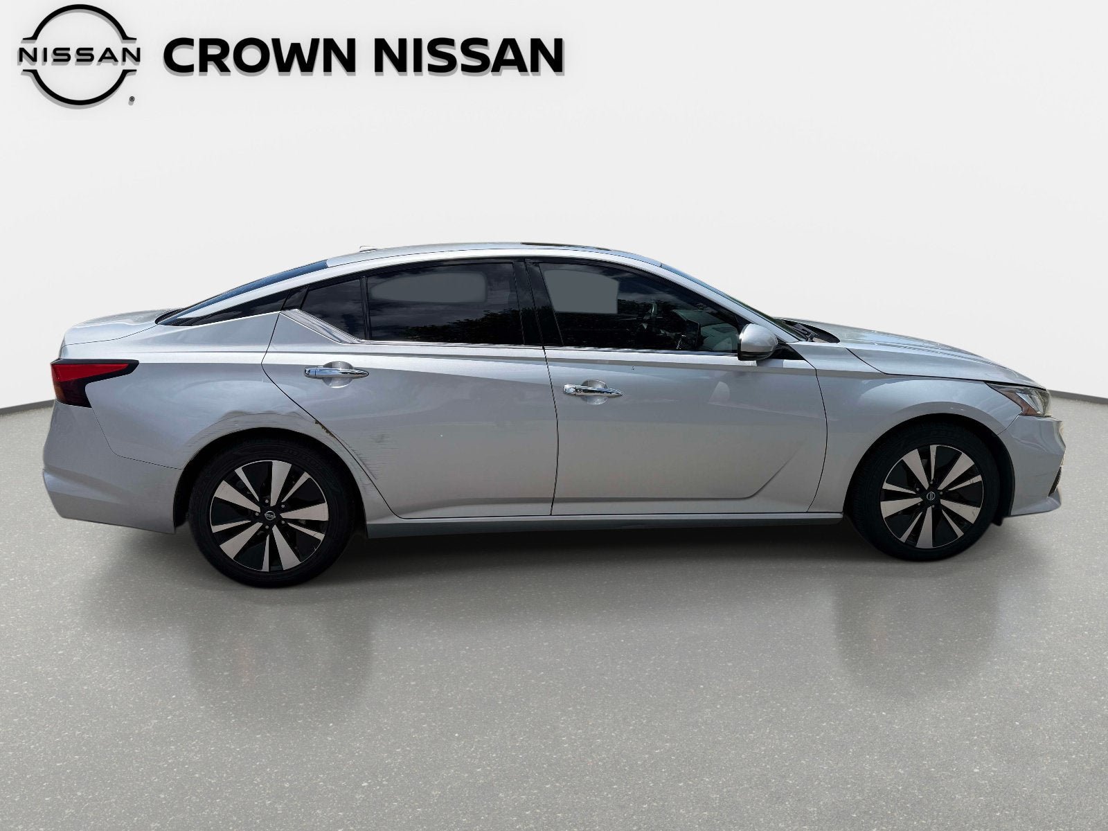 Used 2019 Nissan Altima 2.5 SL FWD image 8