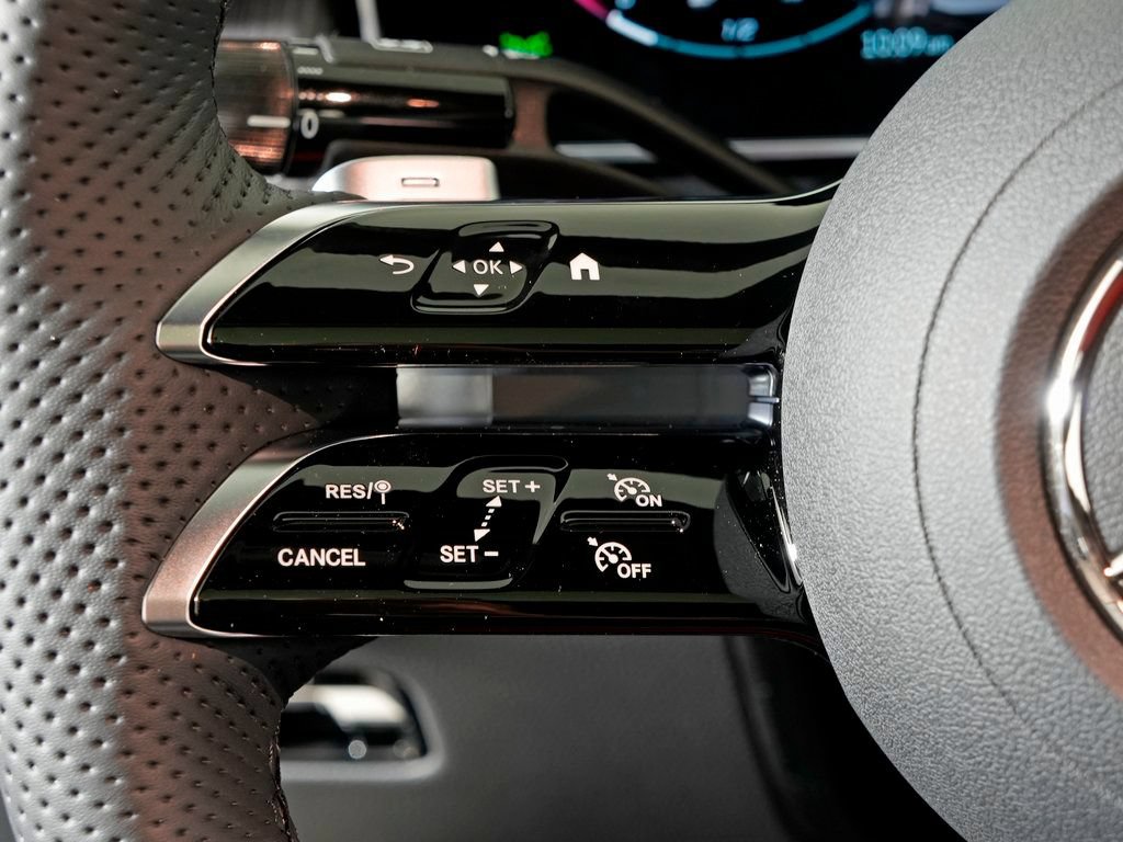 Certified 2026 Mercedes-Benz GLC 300 4MATIC image 19