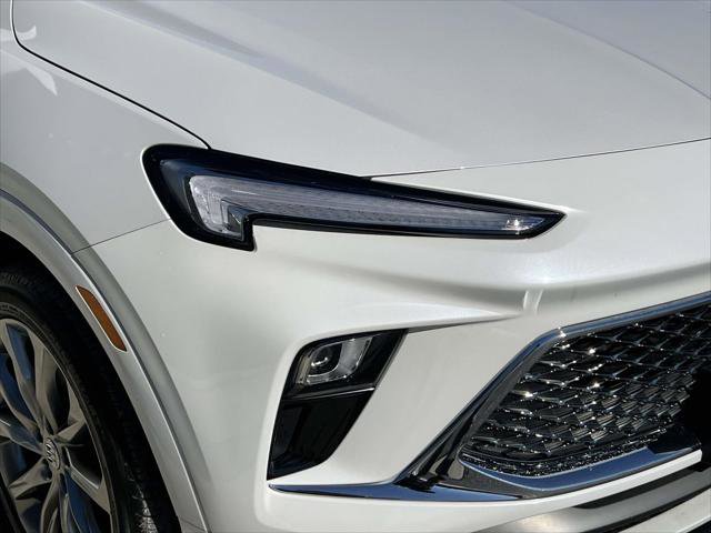 Certified 2025 Buick Encore GX Avenir w/ Avenir Convenience Package image 9