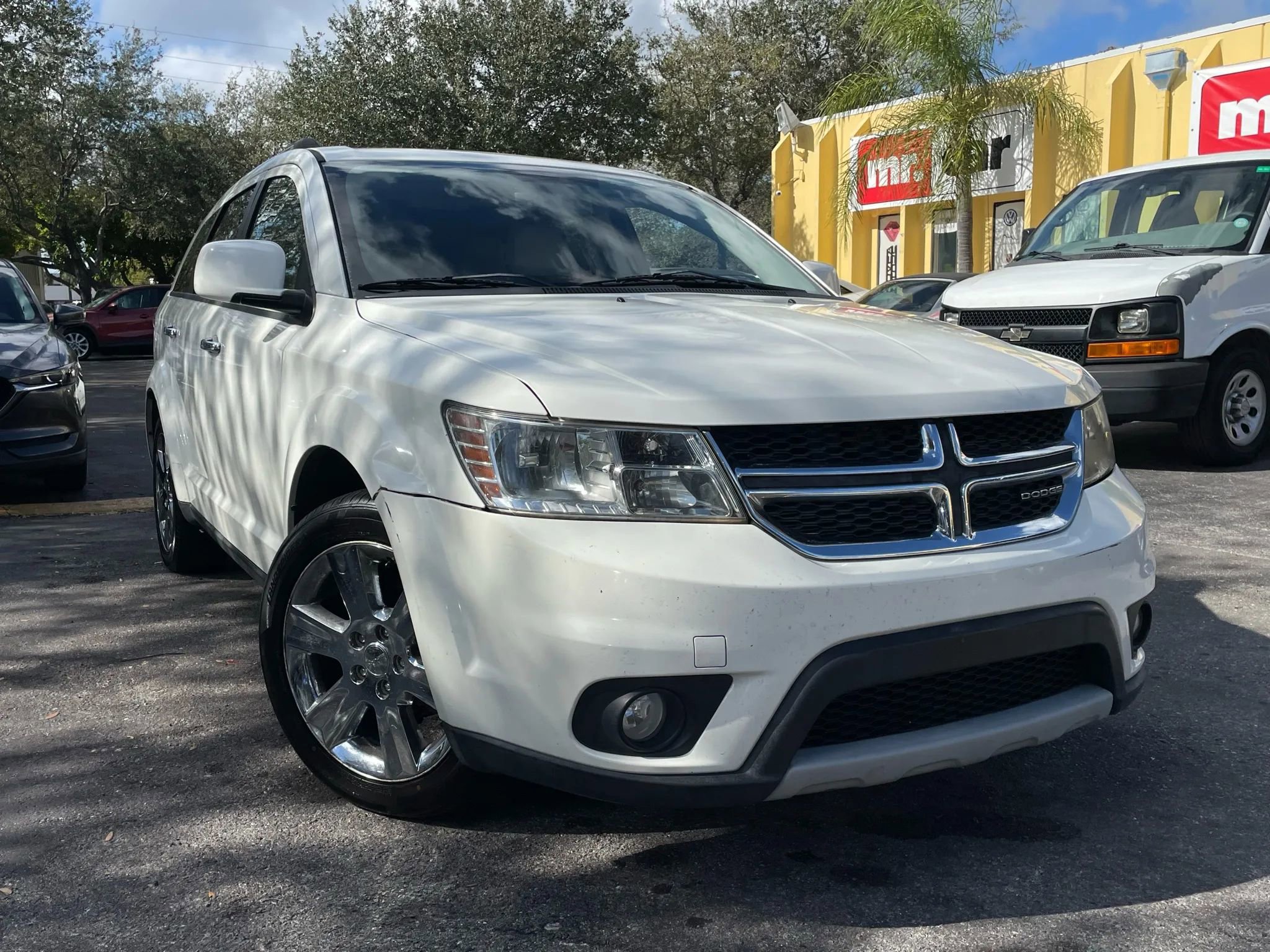 Used 2012 Dodge Journey Crew w/ Flexible Seating Group image 1