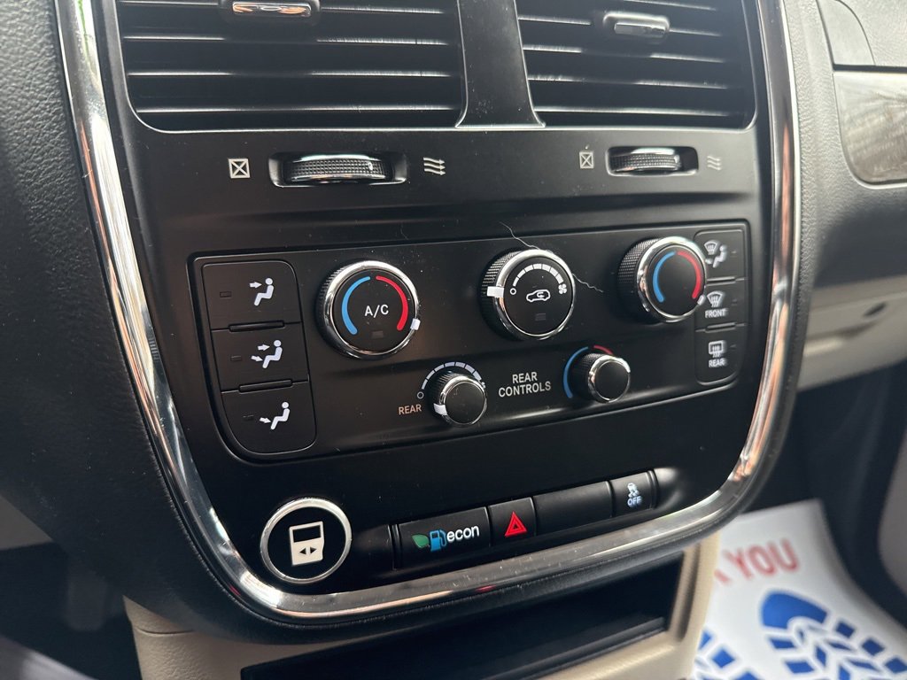 Used 2019 Dodge Grand Caravan SE w/ Power Convenience Group I image 29