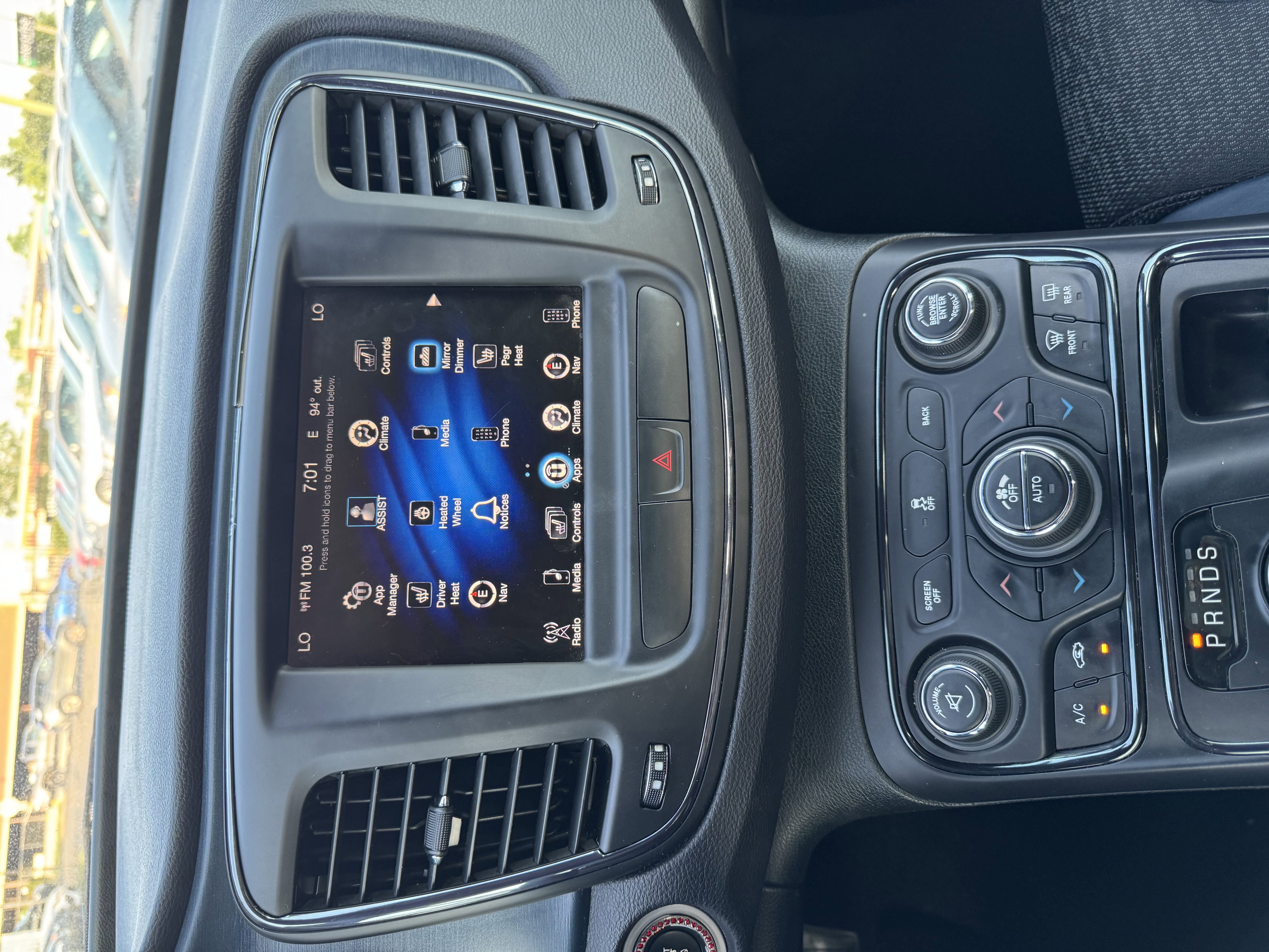 Used 2015 Chrysler 200 S w/ Navigation & Sound Group I image 12