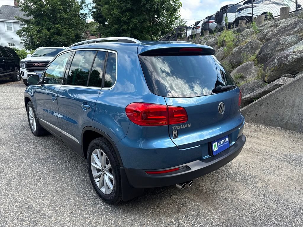 Used 2017 Volkswagen Tiguan Wolfsburg Edition AWD/4WD image 4