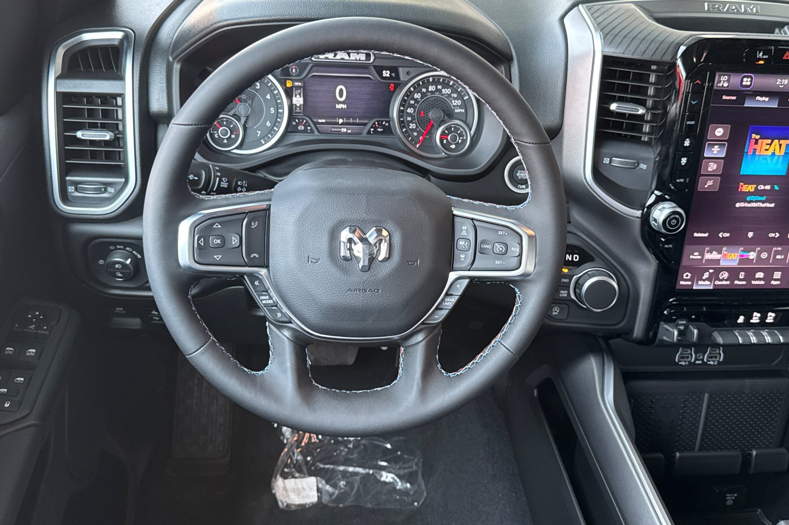 New 2026 RAM 1500 Big Horn AWD/4WD image 13