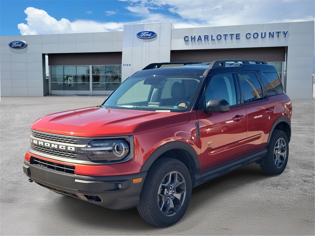 Used 2022 Ford Bronco Sport Badlands w/ Premium Package image 2
