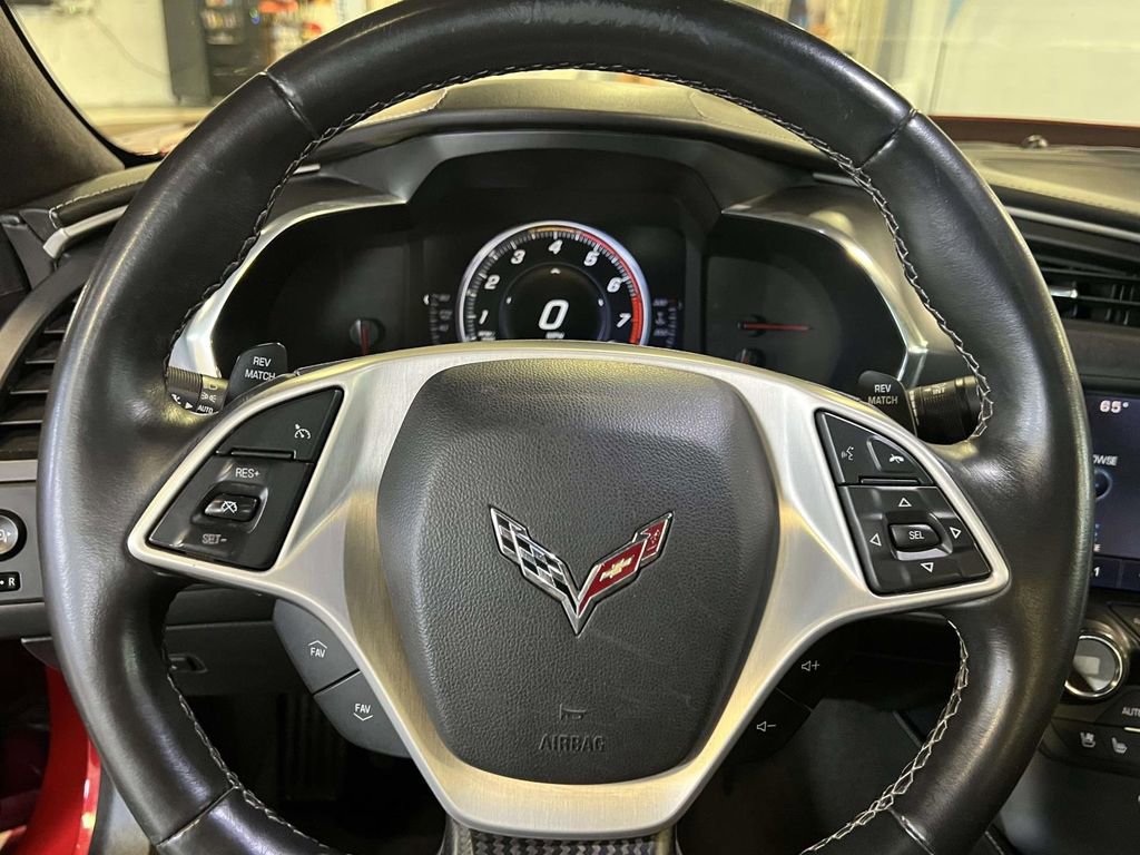 Used 2015 Chevrolet Corvette Z06 w/ 3LZ Preferred Equipment Group RWD image 13